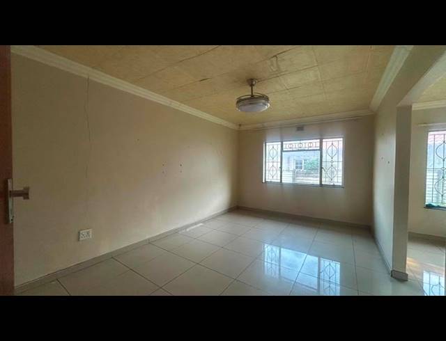 3 BEDROOM PROPERTY TO RENT IN ARBORETUM